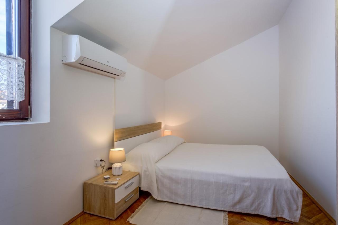 Apartament Oaza Mali Lošinj Zewnętrze zdjęcie